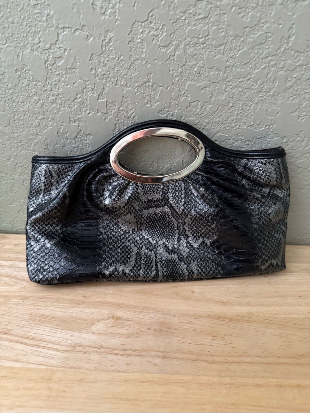 Stylish Black & Gray Snake-Print Handbag with Silver Accent